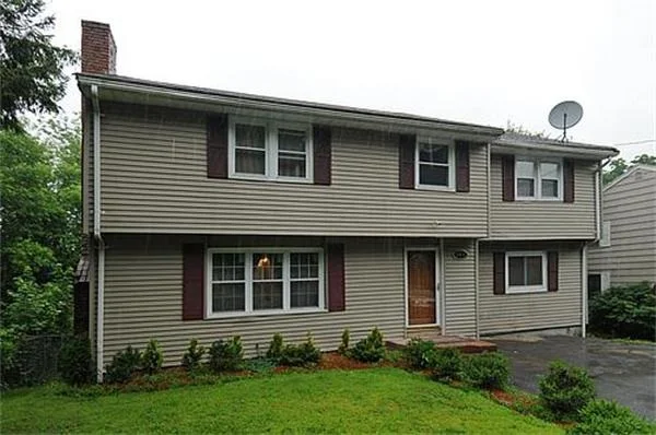 Photo of 340 Andover St