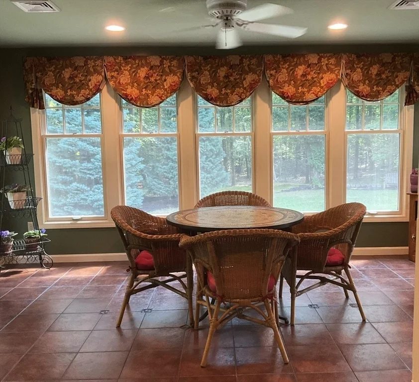 Photo of 30 Wares Rd
