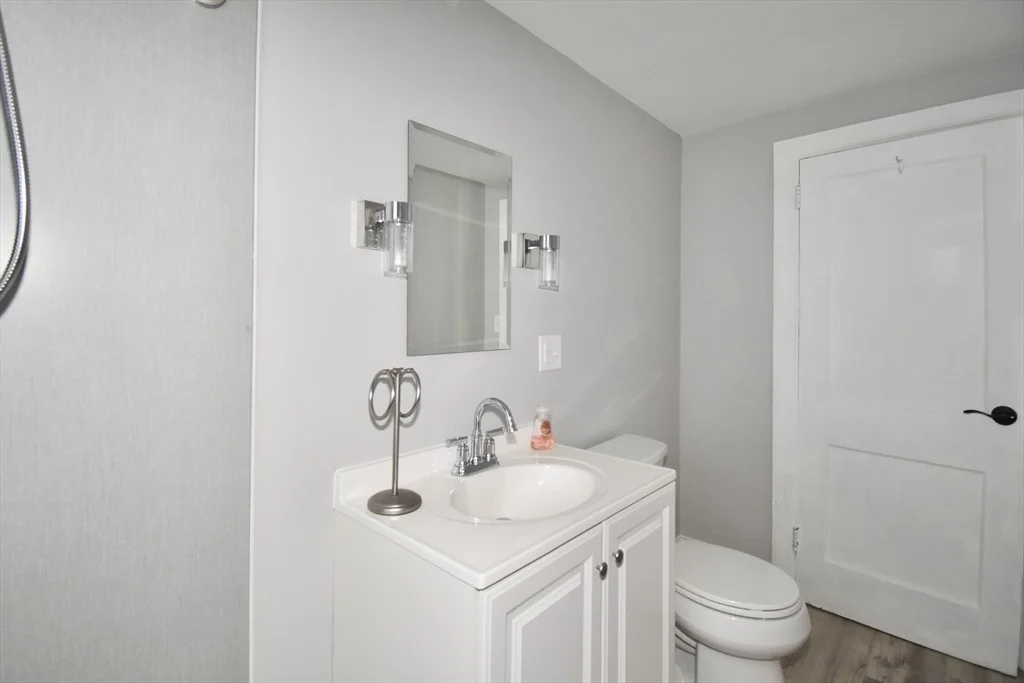 Photo of 51 Parkview St