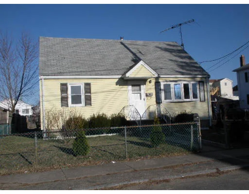 Photo of 7 Winthrop St