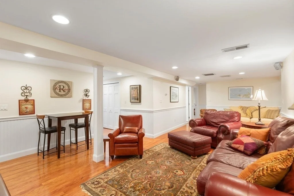 Photo of 35 Alden Rd