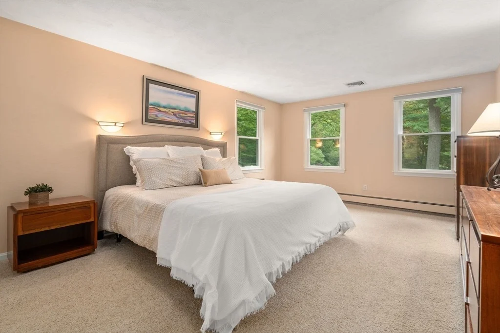 Photo of 67 Flanagan Dr