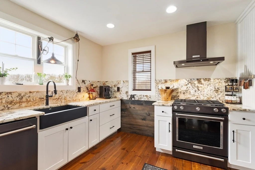 Photo of 23 Dobson Cir
