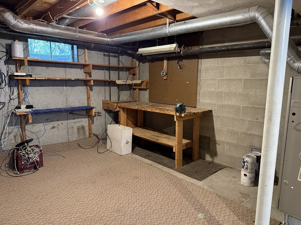 Photo of 17 Pondview Rd