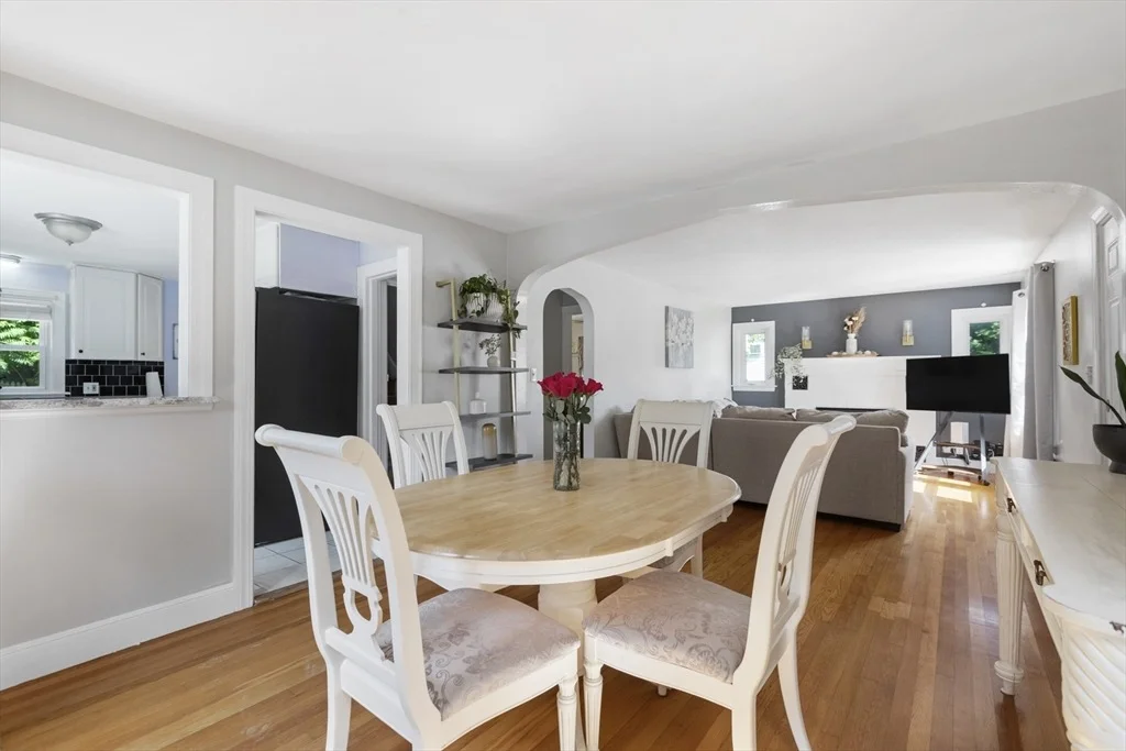 Photo of 4 Maxdale Rd