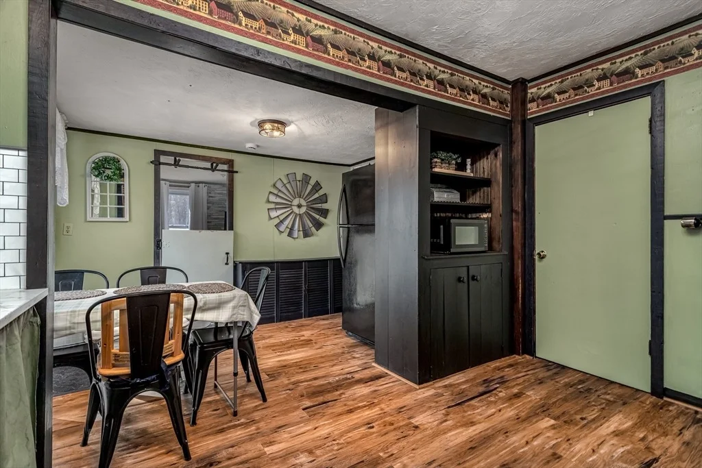 Photo of 186 Lincoln Ave