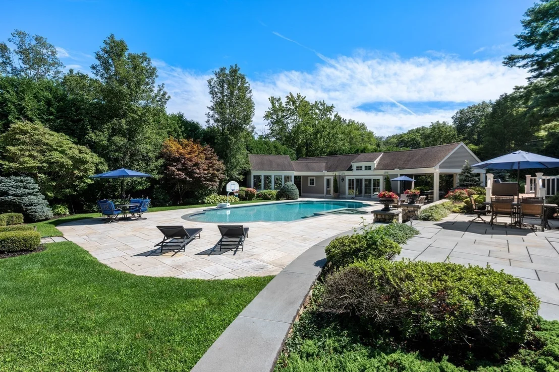 Photo of 99 Country Way