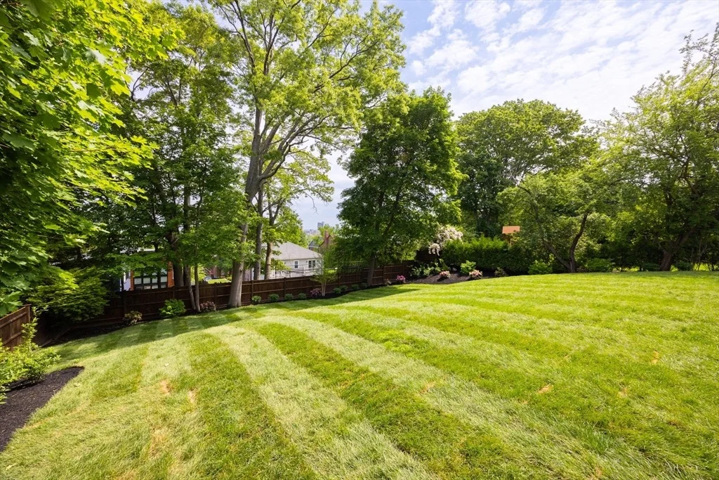 Photo of 121 Jordan Rd