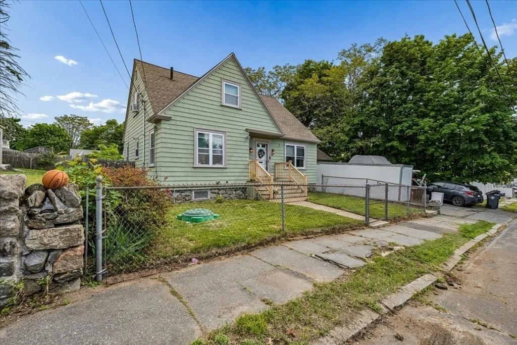 Photo of 22 Lippold Street
