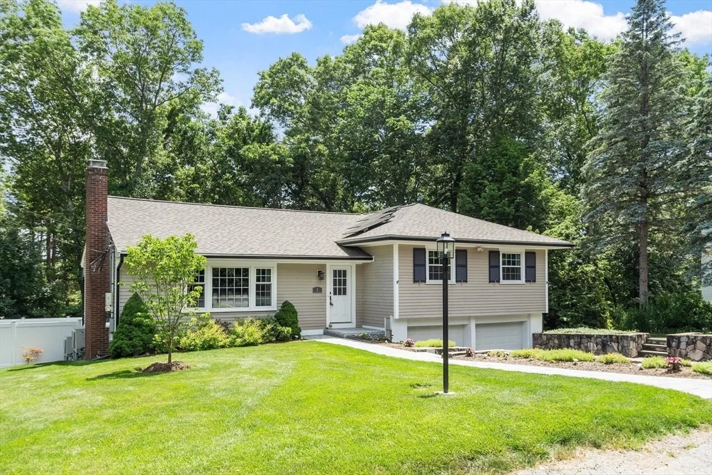 Photo of 1 Riverview Ave