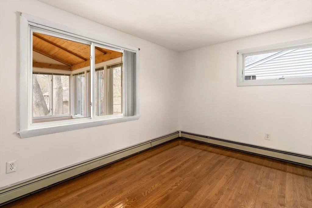 Photo of 15 Martindale Rd