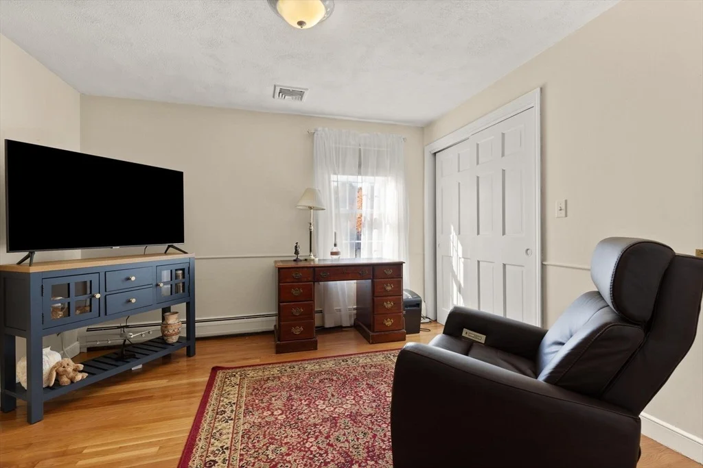 Photo of 194 Olympic Ln