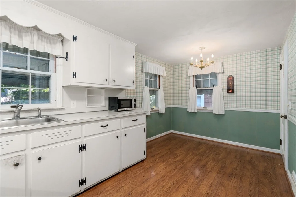 Photo of 69 Mohawk Dr