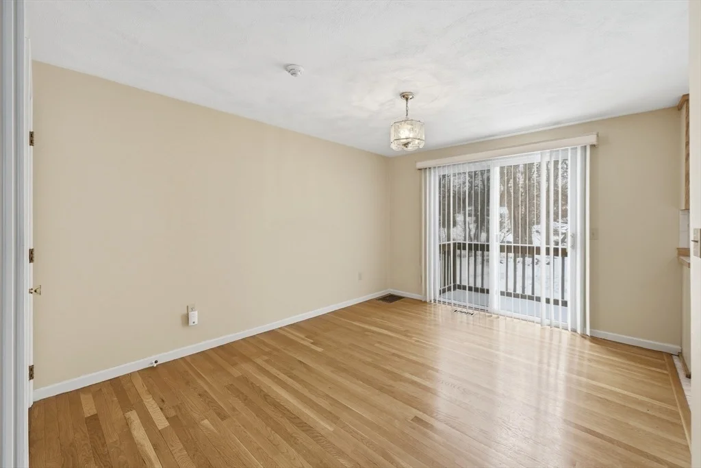 Photo of Unit 21 at 551 Hildreth St