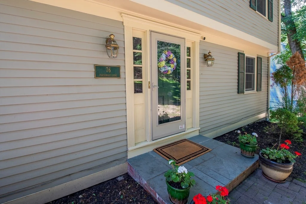 Photo of 76 Parsonage Ln