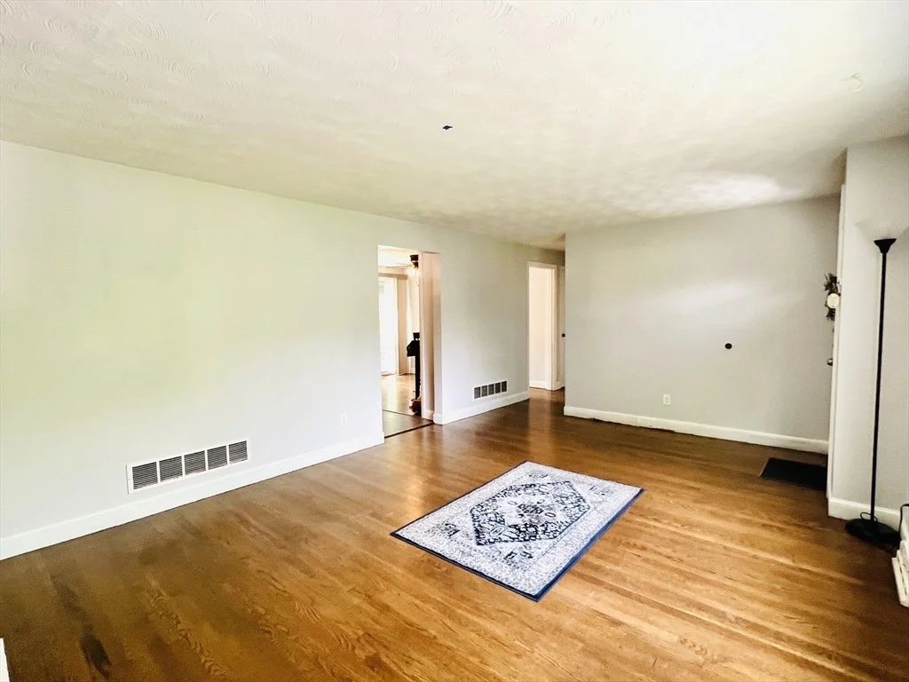 Photo of 16 Ridge Ave
