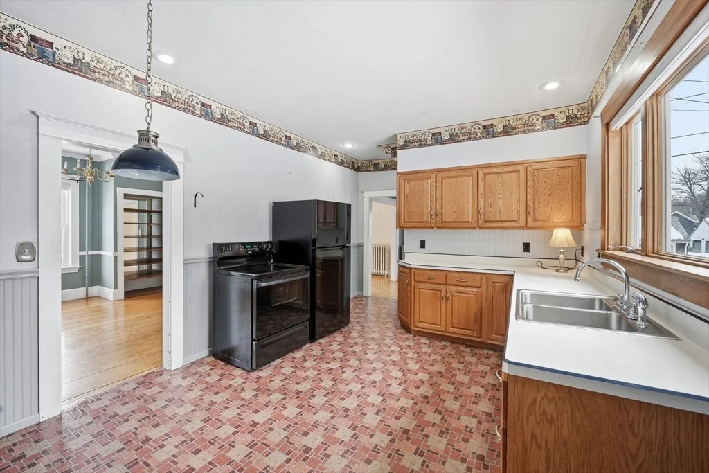 Photo of 18 Crescent St