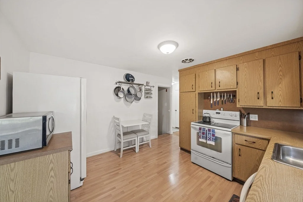 Photo of 15 D St