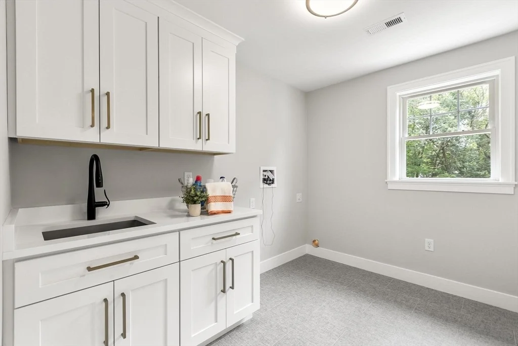 Photo of 29 Beaverbrook Rd