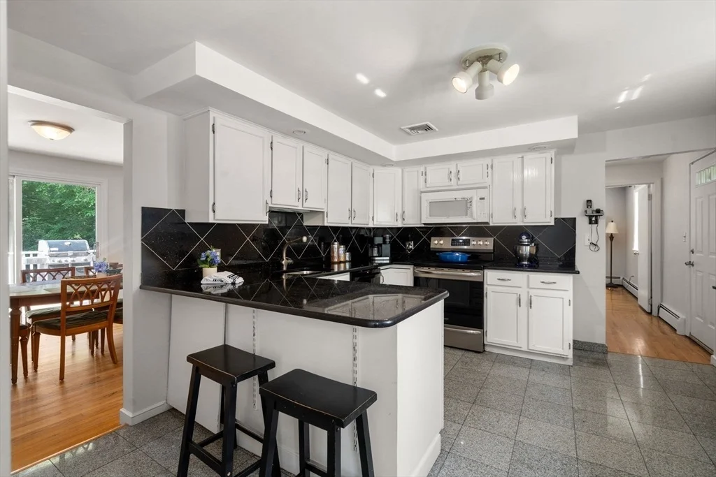 Photo of 258 Edgell Rd