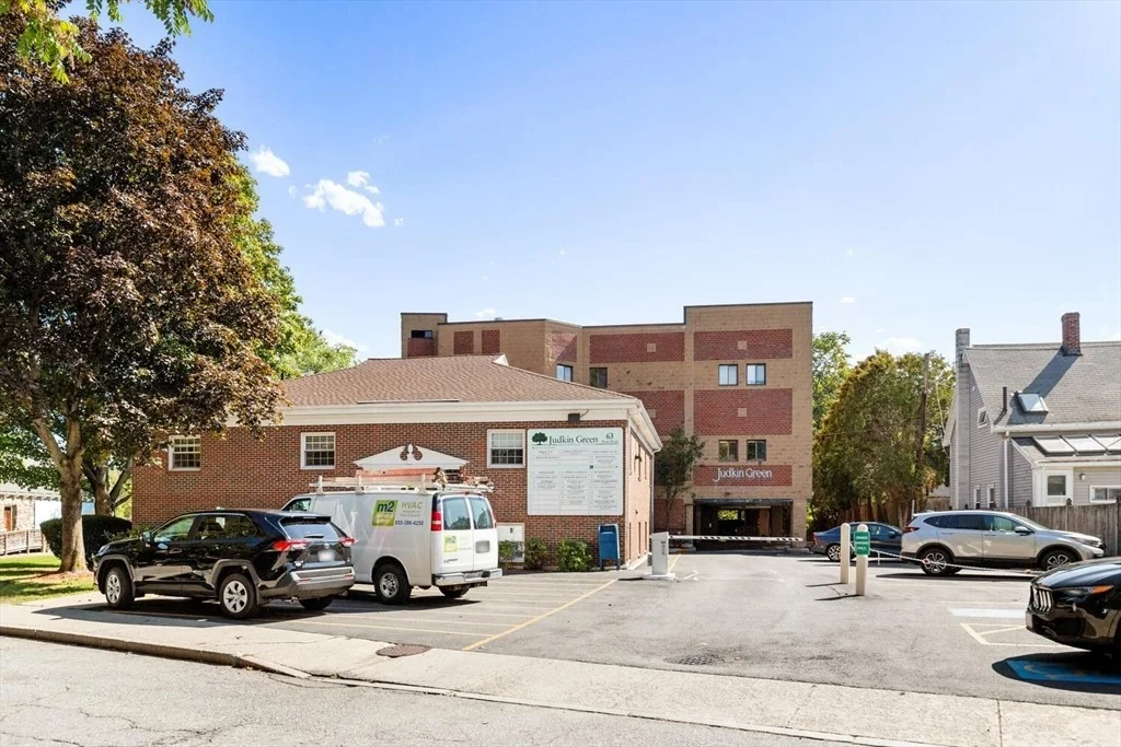 Photo of Unit 35 at 63 Shore Road