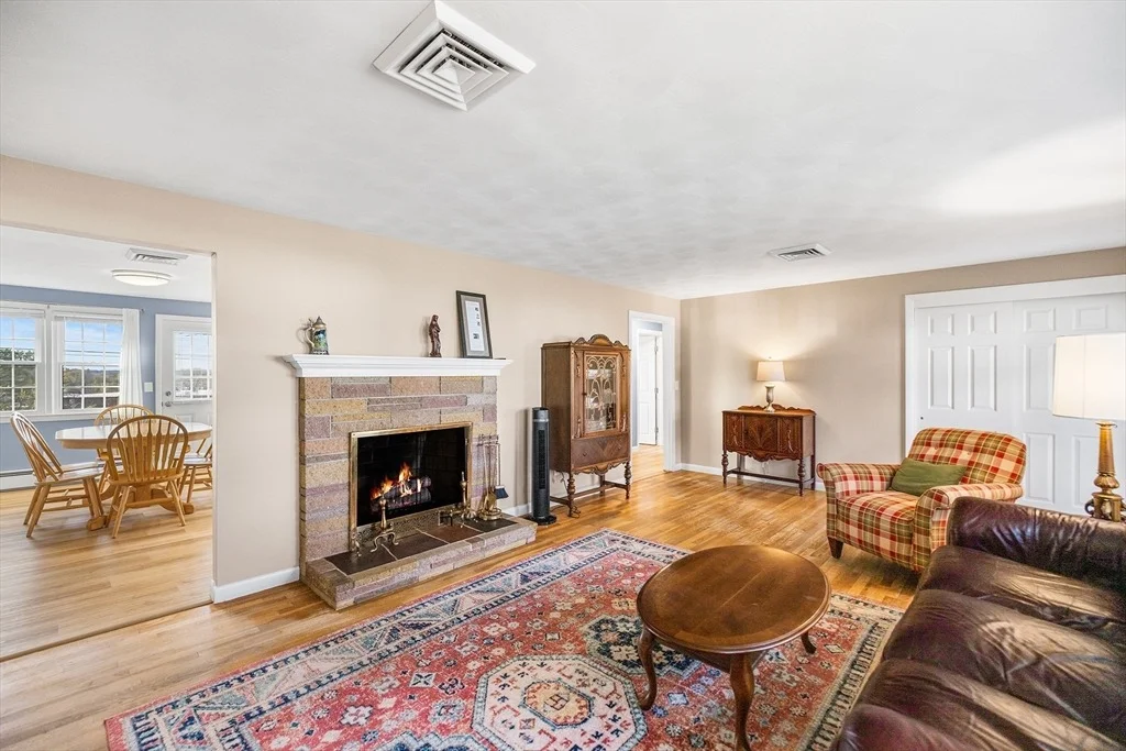 Photo of 26 Mount Vernon Cir
