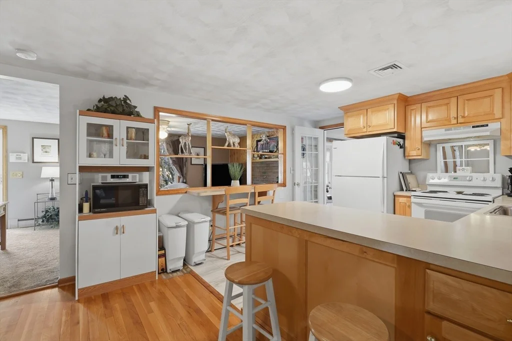 Photo of 12 Edgewood Drive