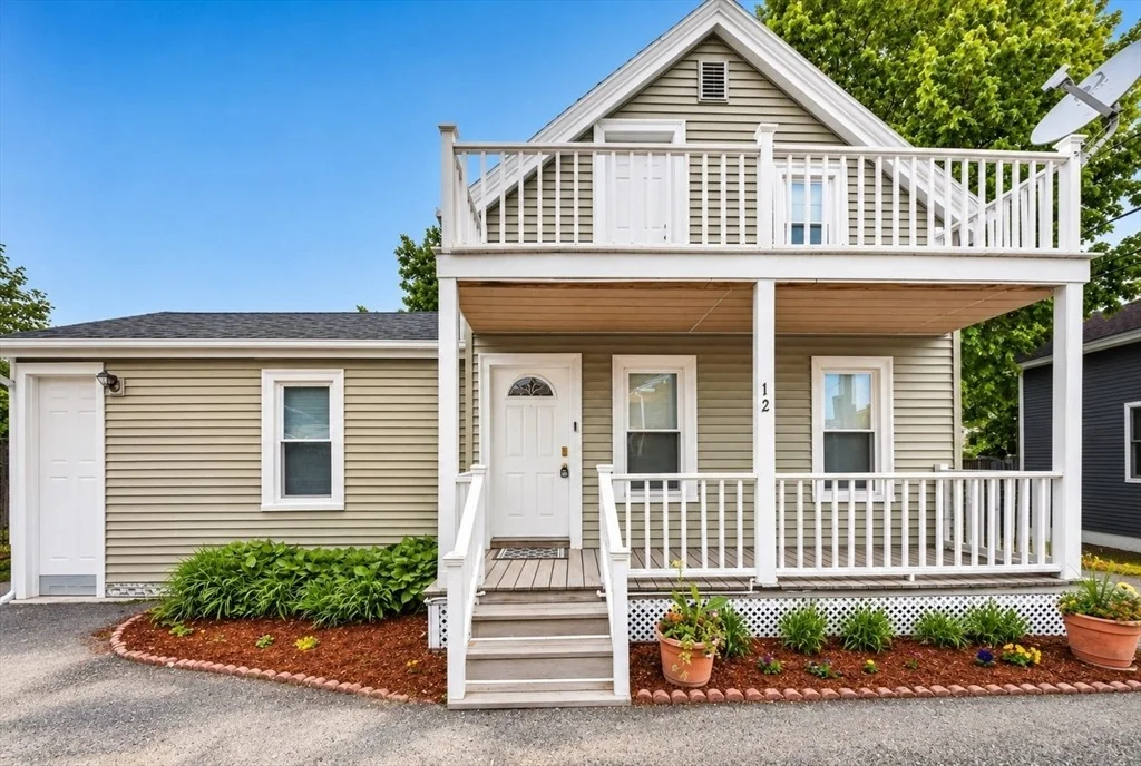 Photo of 12 Cottage Pl