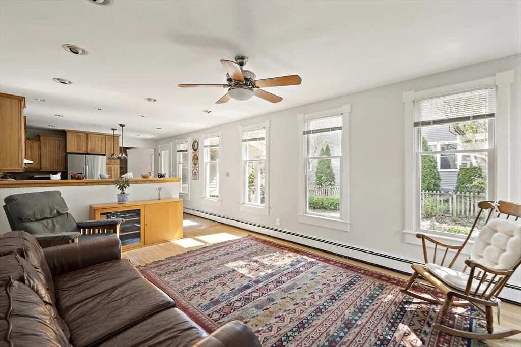 Photo of 76 Henderson St