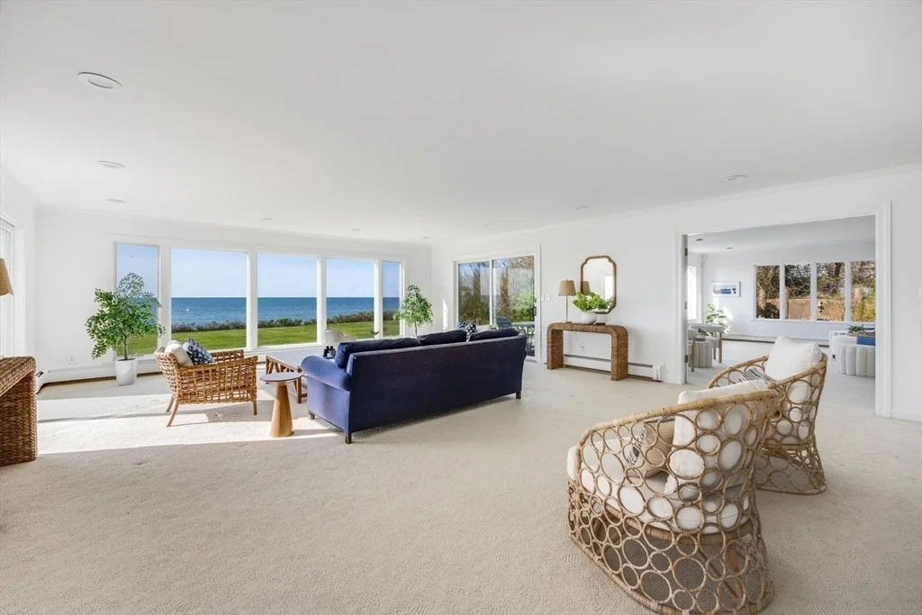 Photo of 545 Sea View Avenue