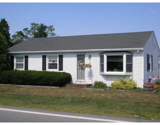 Photo of 34 Bay St