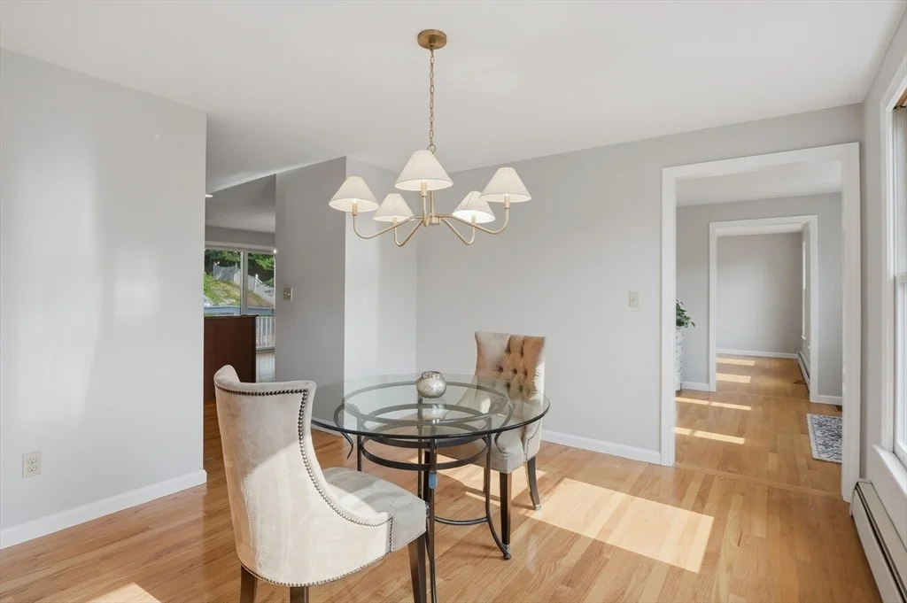 Photo of 22 Wachusett Cir