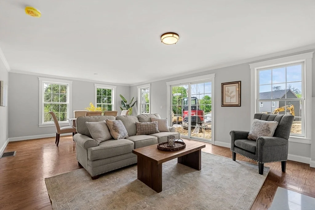 Photo of 6 Monroe Street