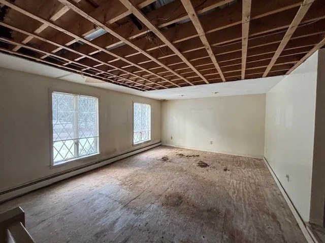 Photo of 16 Anglewood Lane