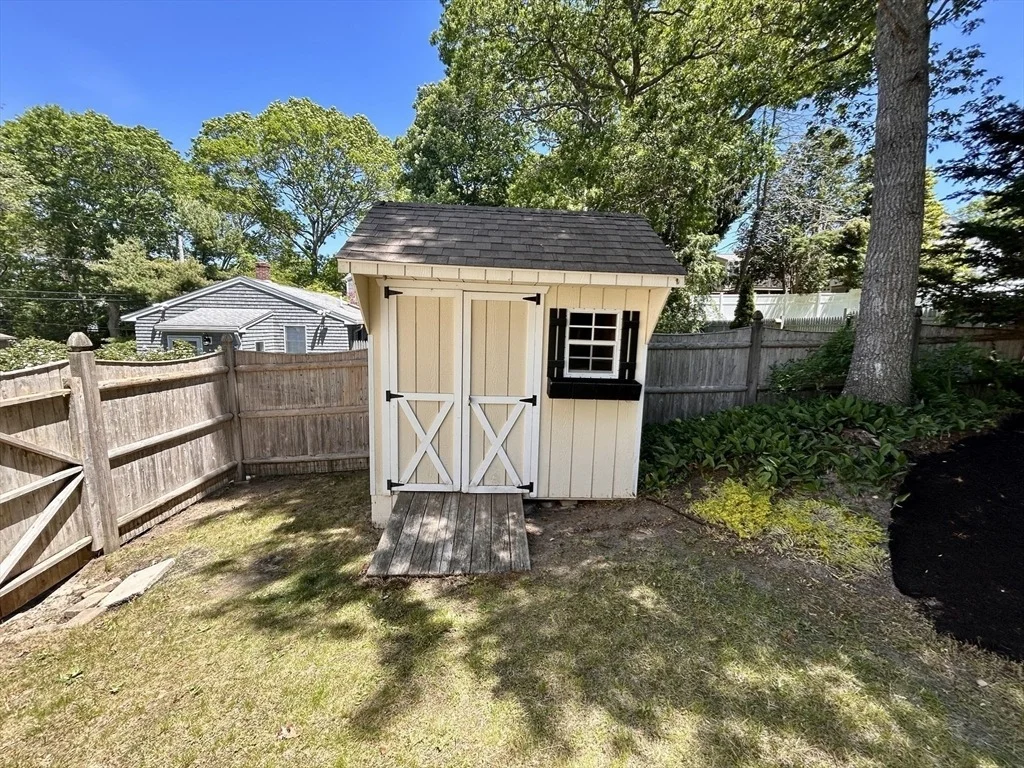 Photo of 79 Lake Drive