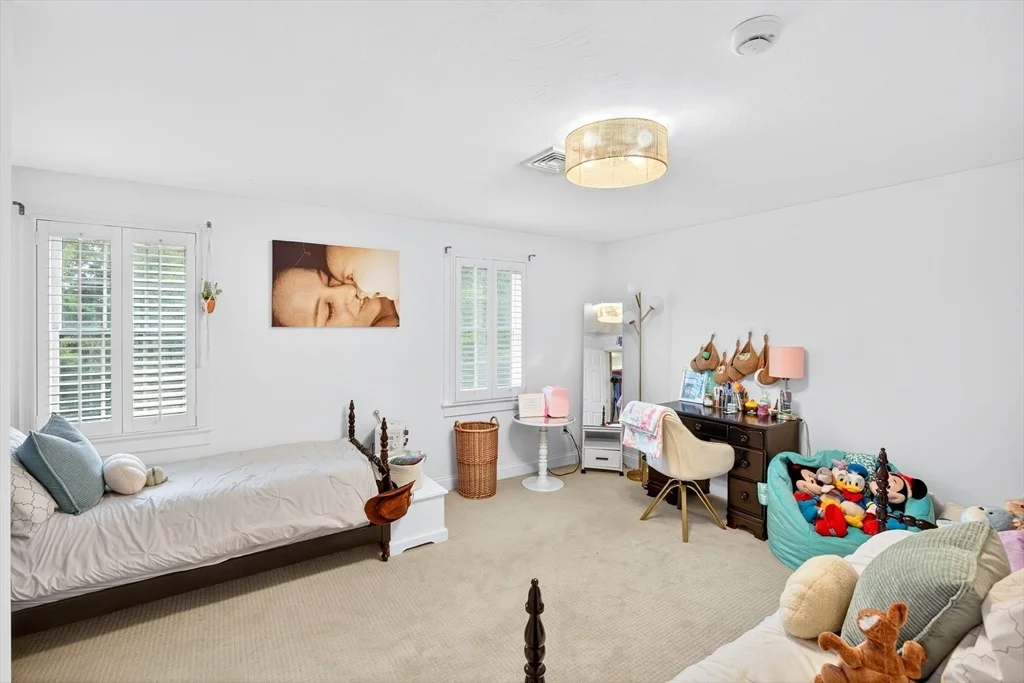 Photo of 41 Lakeview Drive