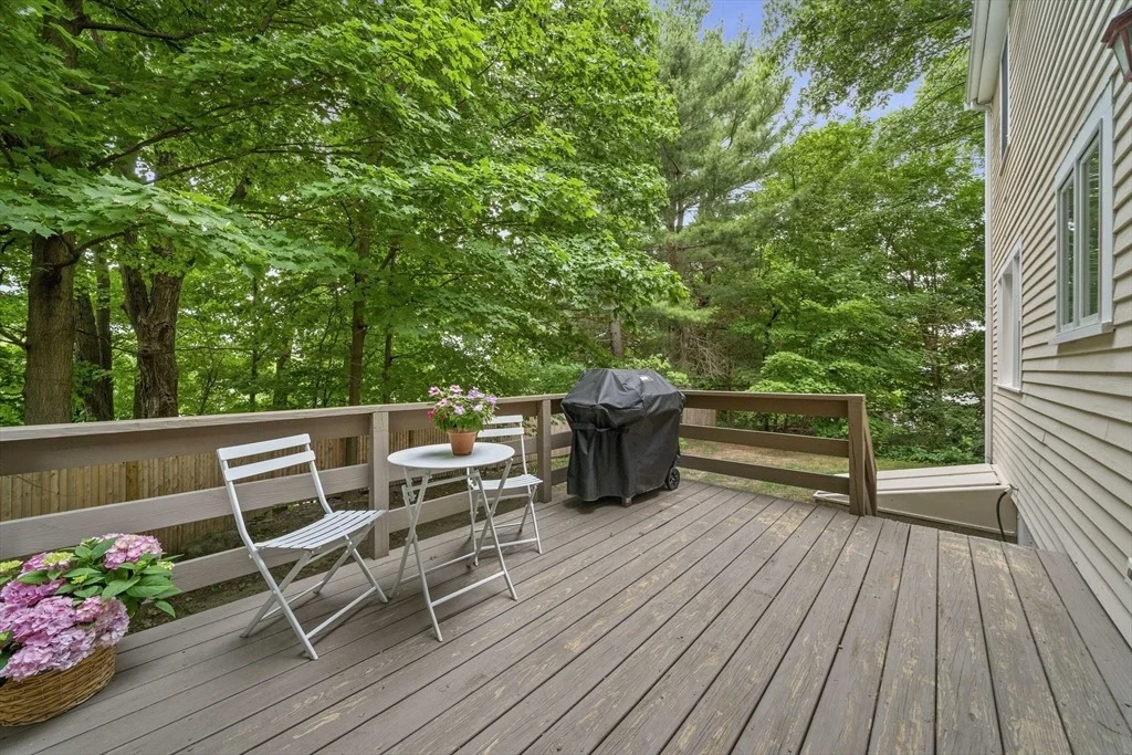 Photo of 18 Mulberry Ln