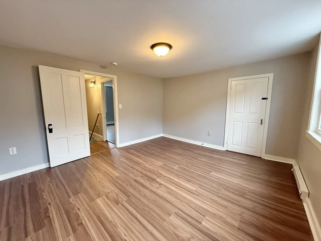 Photo of 89 W Main St.