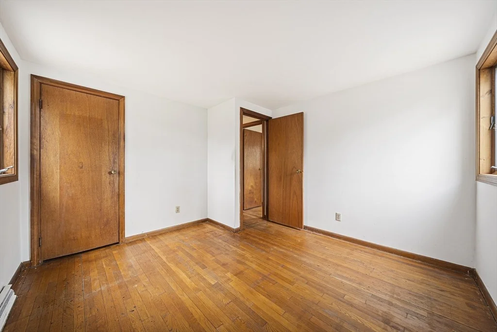 Photo of 405 Plain Street