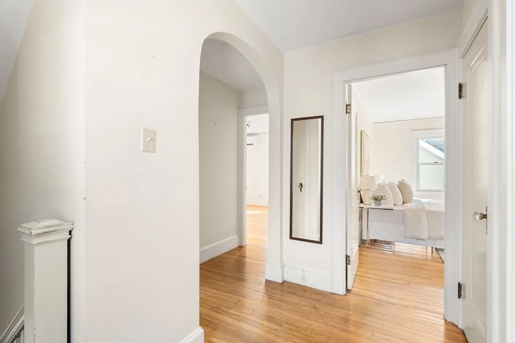 Photo of 305 Park Ave