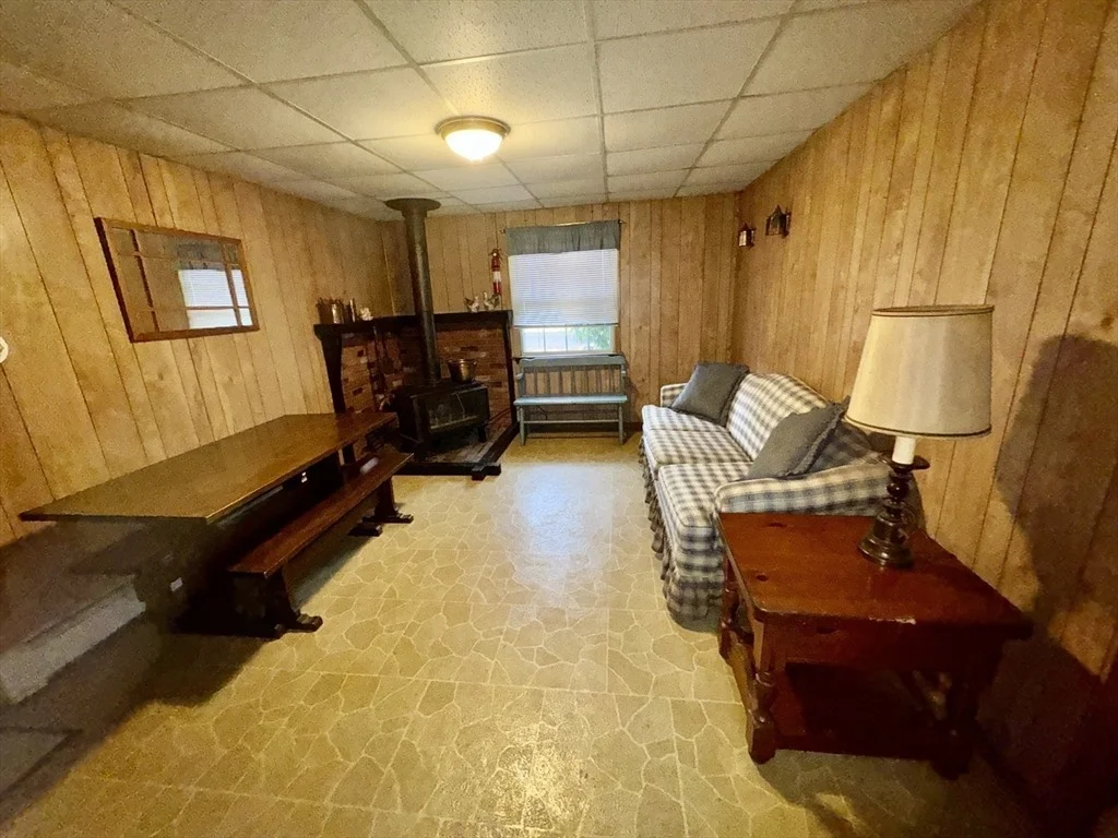 Photo of 40 Alphonse Rd