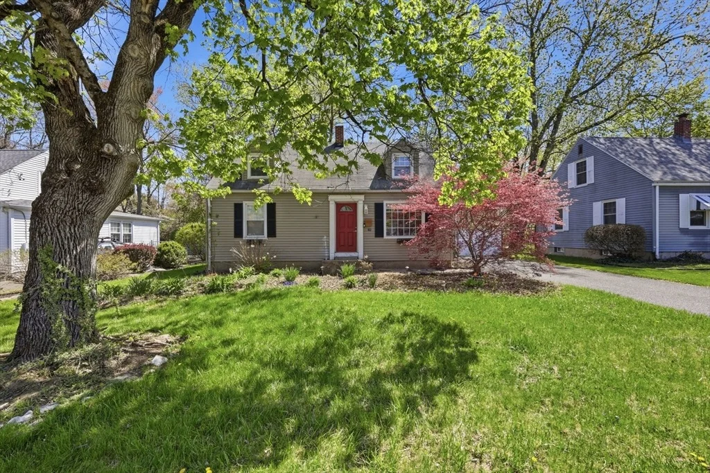 Photo of 182 Ely Ave