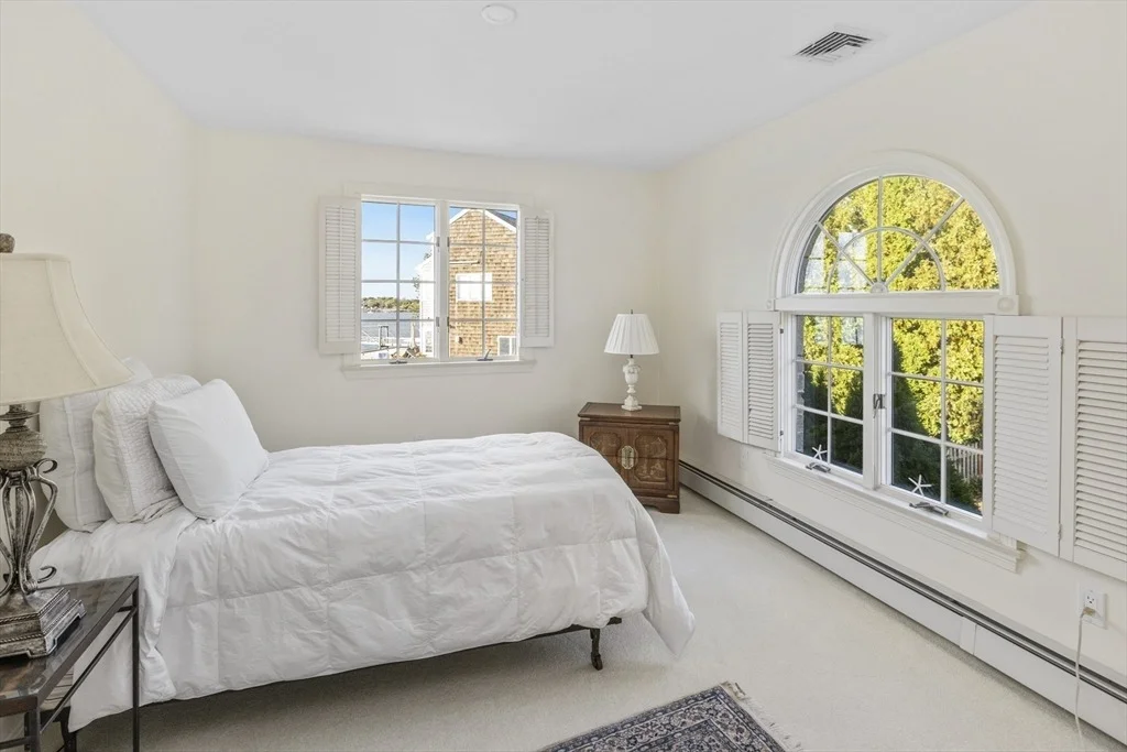 Photo of 89 Naugus Ave