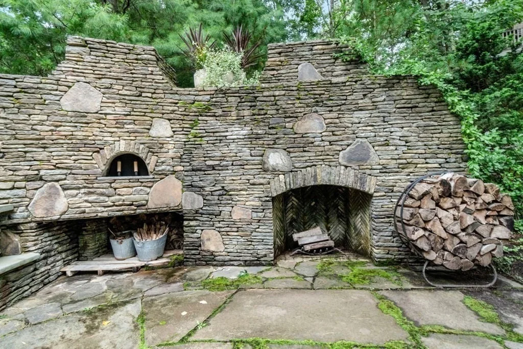 Photo of 9 Stonegate Dr