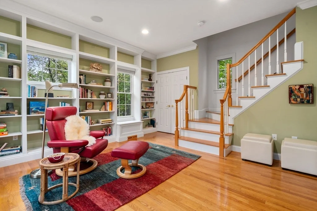 Photo of 138 Worcester Ln