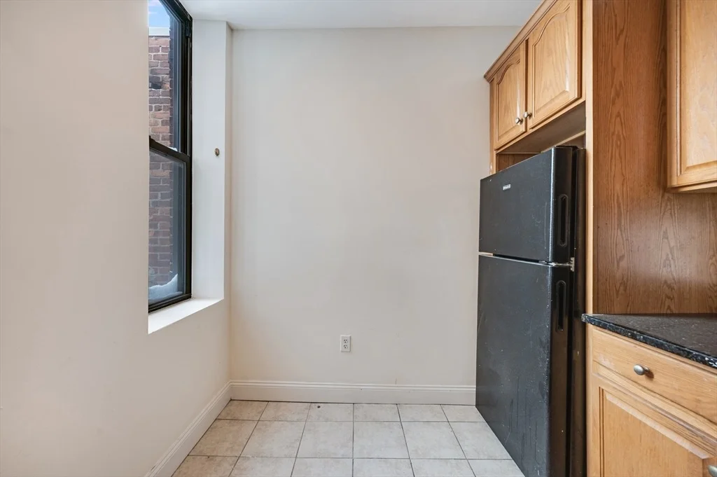 Photo of Unit 306 at 7 Central Square
