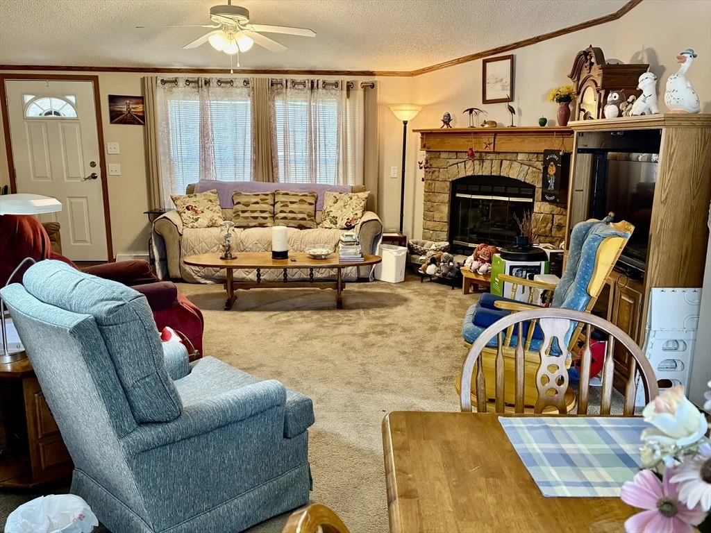 Photo of 21 Varney Ln