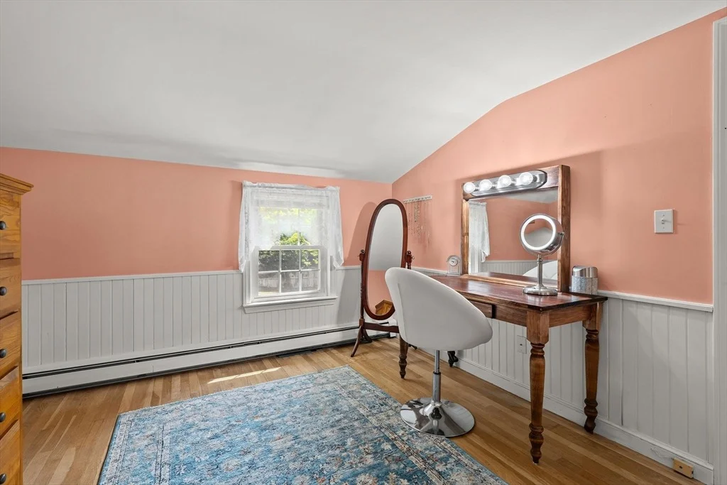 Photo of 526 Walnut St