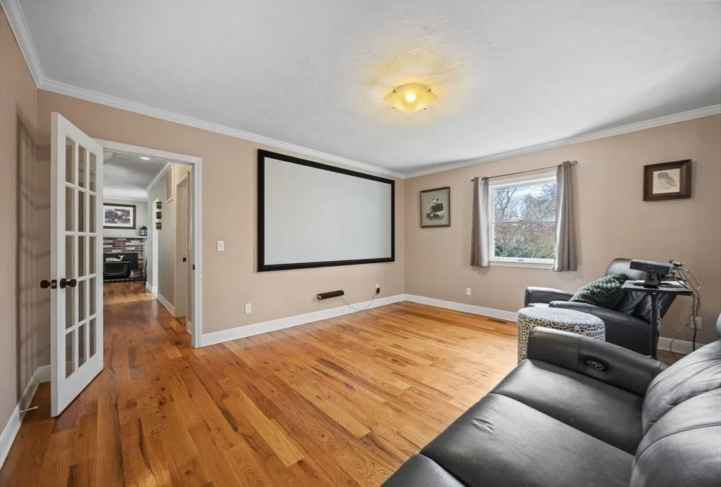 Photo of 32 Everett Road