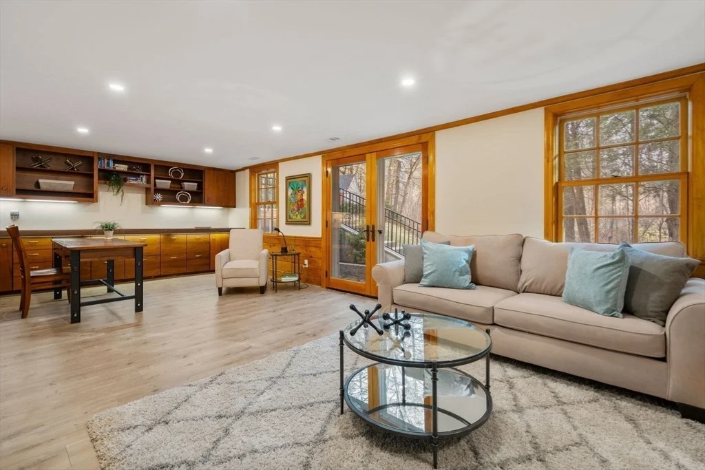 Photo of 156 Cherry Brook Rd
